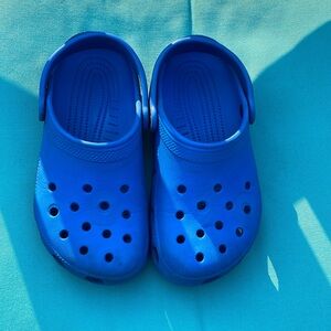 Boys crocs